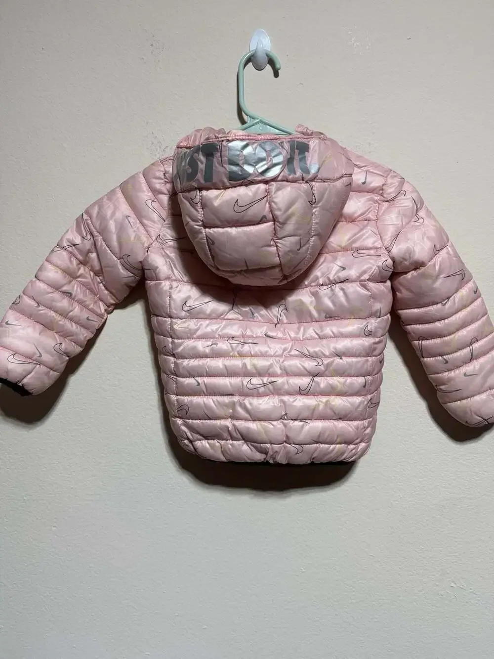 Nike Toddler Girls Pink Foam Just Do It All-Over Swoosh Puffer Jacket
